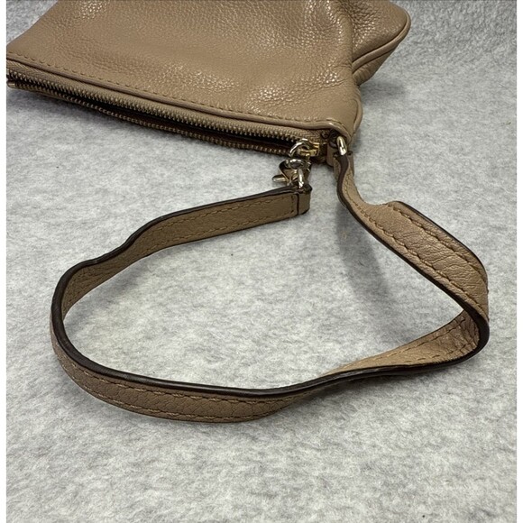 Michael Kors Fulton Wristlet Purse Pebbled Leather With Gold Zipper and Strap - Picture 11 of 12